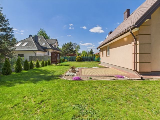 dom wolnostojący, 6 pokoi Ignatki. Zdjęcie 3