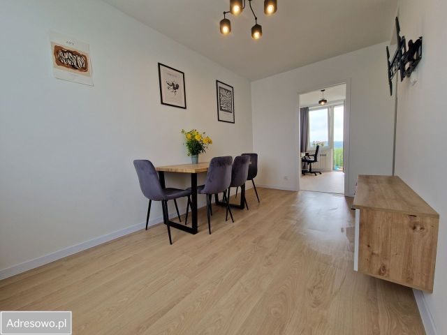 Mieszkanie 3-pokojowe Skarżysko-Kamienna, ul. Konopnickiej. Zdjęcie 1