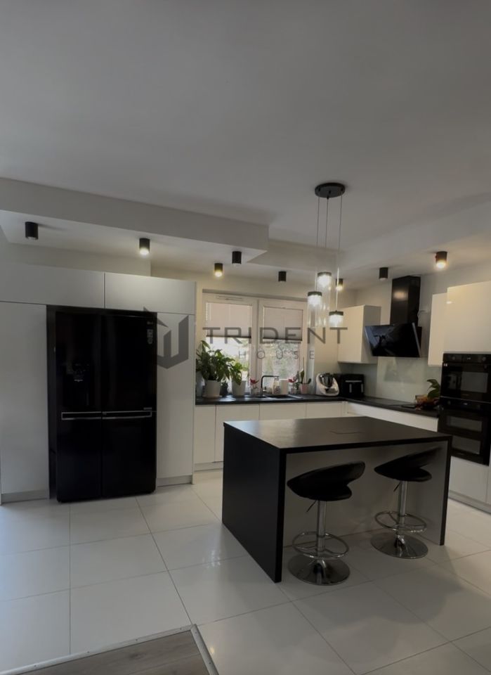 bliźniak, 5 pokoi Krupia Wólka. Zdjęcie 13