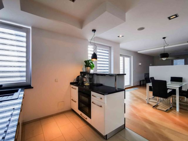 Mieszkanie 3-pokojowe Częstochowa. Zdjęcie 3