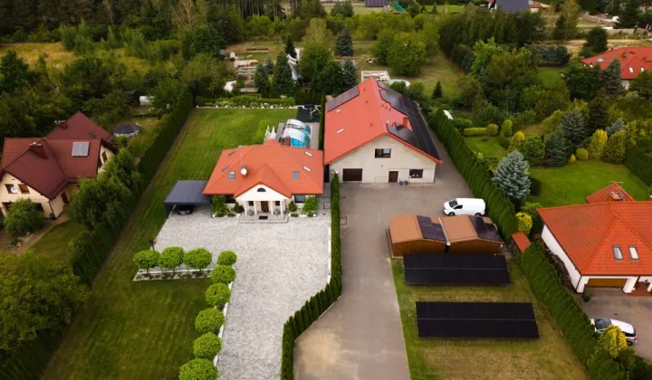 Hala/magazyn Wąwał, ul. Długa