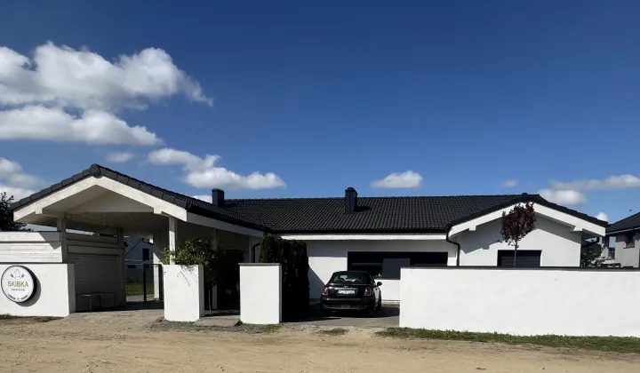 dom wolnostojący, 4 pokoje Sierosław, ul. Wilka