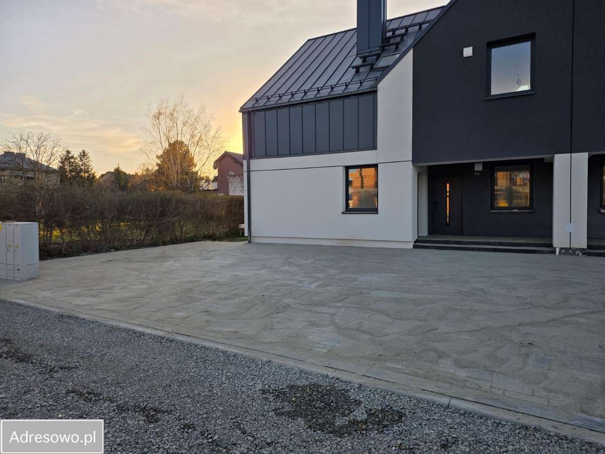 Mieszkanie 3-pokojowe Tarnów, ul. Okrężna. Zdjęcie 16