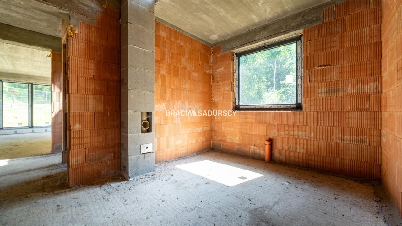 dom wolnostojący, 5 pokoi Głogoczów. Zdjęcie 9