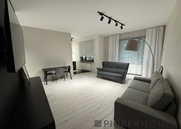 Mieszkanie 3-pokojowe Warszawa Wilanów, ul. Franciszka Klimczaka. Zdjęcie 1