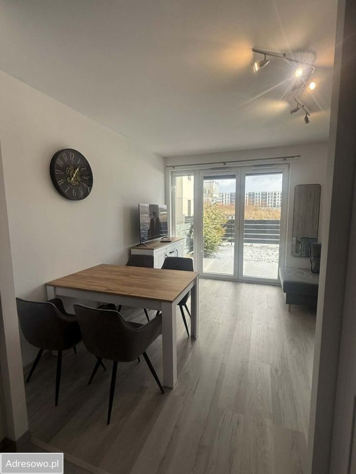 Mieszkanie 1-pokojowe Kowale, ul. Zeusa. Zdjęcie 1