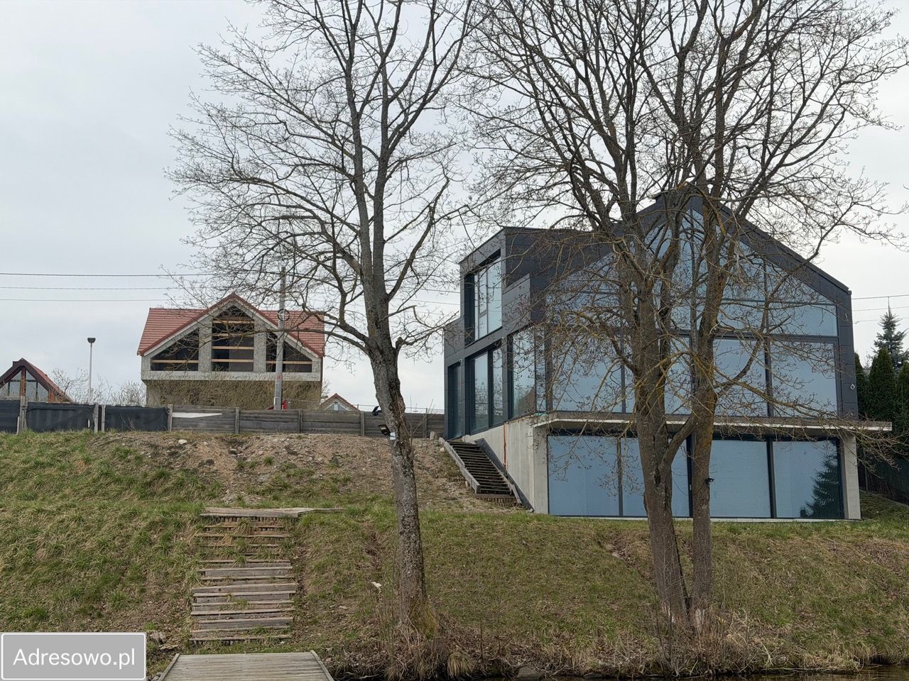 dom wolnostojący, 5 pokoi Stare Sady. Zdjęcie 5