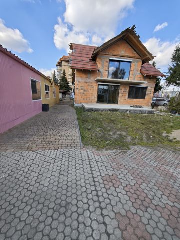 dom wolnostojący, 12 pokoi Krotoszyn, ul. Benicka. Zdjęcie 1