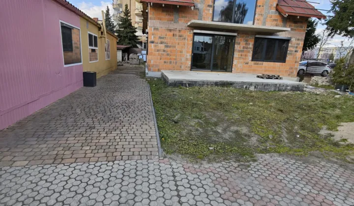 dom wolnostojący, 12 pokoi Krotoszyn, ul. Benicka