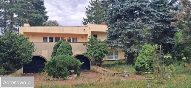 dom wolnostojący, 6 pokoi Radzewice, ul. Długa. Zdjęcie 1