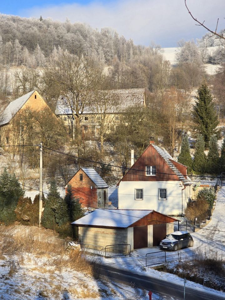 dom wolnostojący, 5 pokoi Komarno. Zdjęcie 24