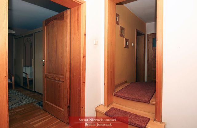 dom wolnostojący, 8 pokoi Dobroszyce. Zdjęcie 18