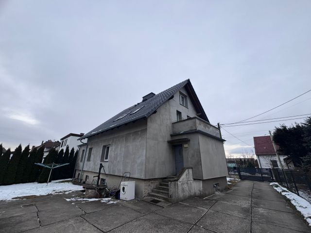 dom wolnostojący, 6 pokoi Strzelce Opolskie Mokre Łany, ul. Wawrzyńca Świerzego. Zdjęcie 7