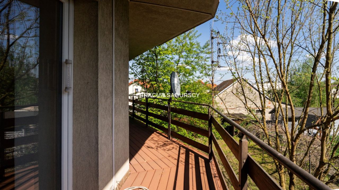 bliźniak, 6 pokoi Kokotów. Zdjęcie 15