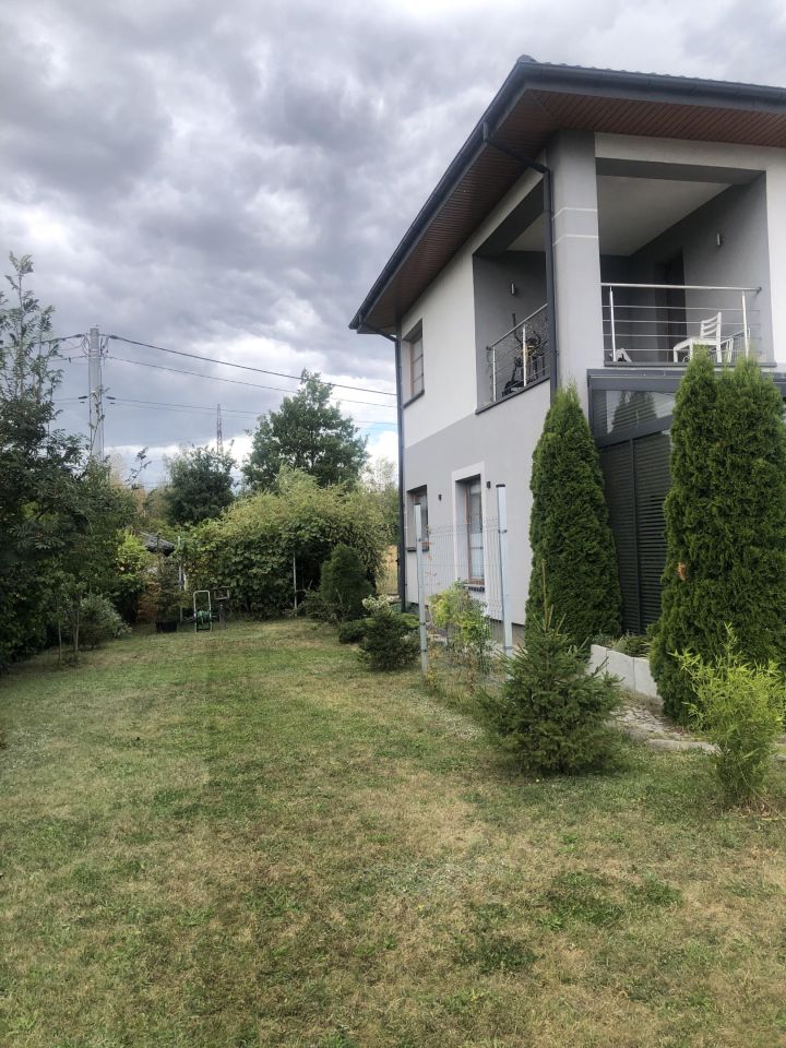 dom wolnostojący, 5 pokoi Pruszków Żbików, ul. Krzysztofa Kamila Baczyńskiego. Zdjęcie 3