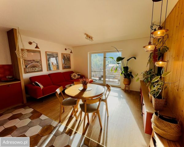 Mieszkanie 3-pokojowe Piekary Śląskie Lipka, ul. Skowronków. Zdjęcie 1