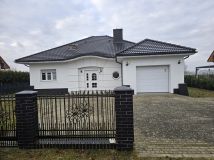 dom wolnostojący, 5 pokoi Osiedle Poznańskie, Klonowa