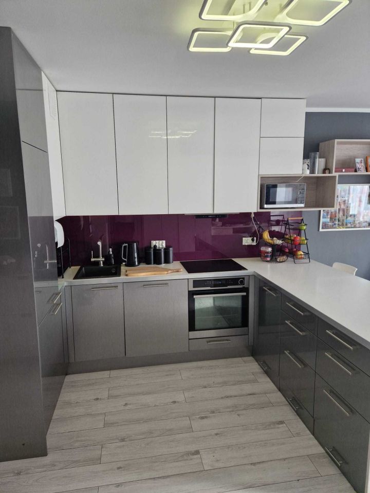 Mieszkanie 3-pokojowe Warszawa Wawer, ul. Rezedowa. Zdjęcie 5