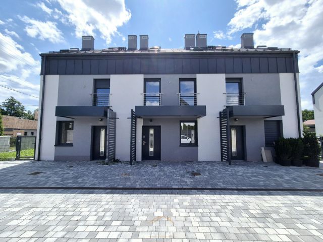 Mieszkanie 5-pokojowe Budzyń. Zdjęcie 1