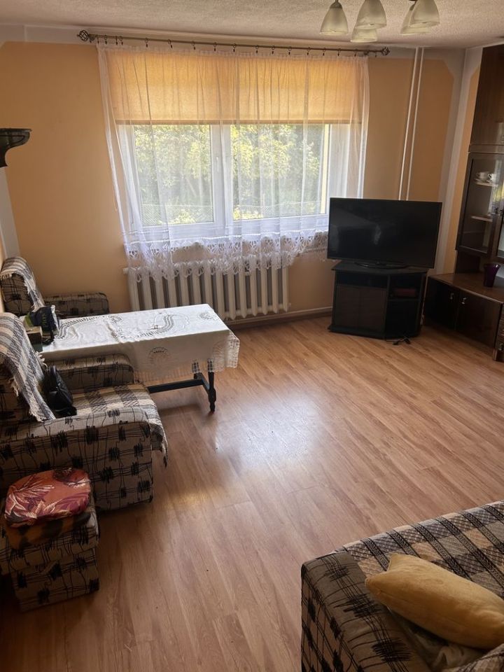 Mieszkanie 3-pokojowe Góra, ul. Władysława Reymonta. Zdjęcie 2