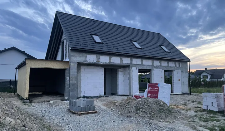 dom wolnostojący, 5 pokoi Cianowice, ul. Stawowa