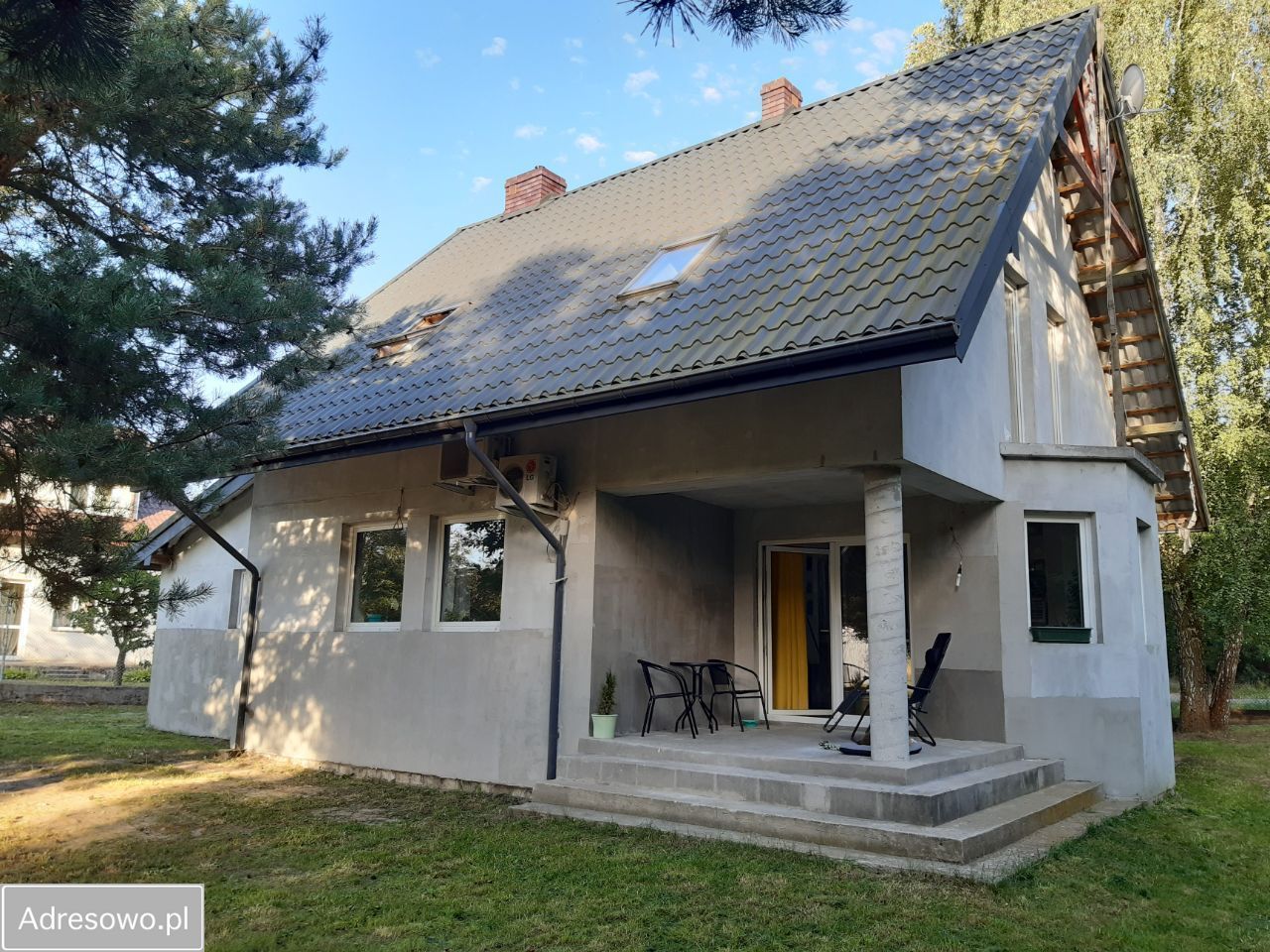 dom wolnostojący, 4 pokoje Leoncin