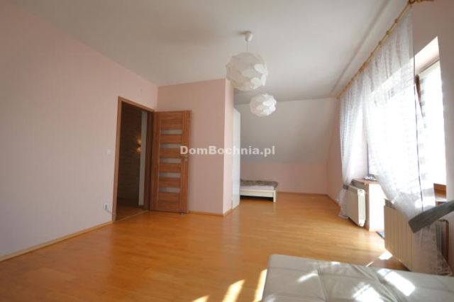 dom wolnostojący, 5 pokoi Naszacowice. Zdjęcie 9