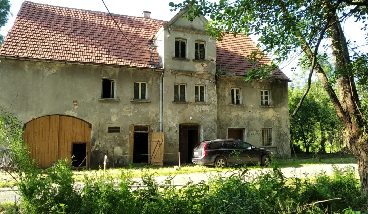 dom wolnostojący, 10 pokoi Gorzeszów