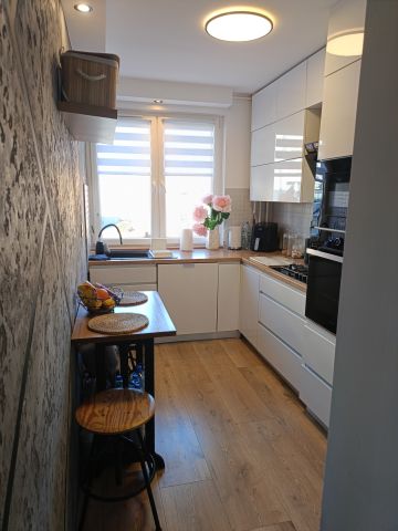 Mieszkanie 4-pokojowe Wolin, ul. Stefana Jaracza. Zdjęcie 1