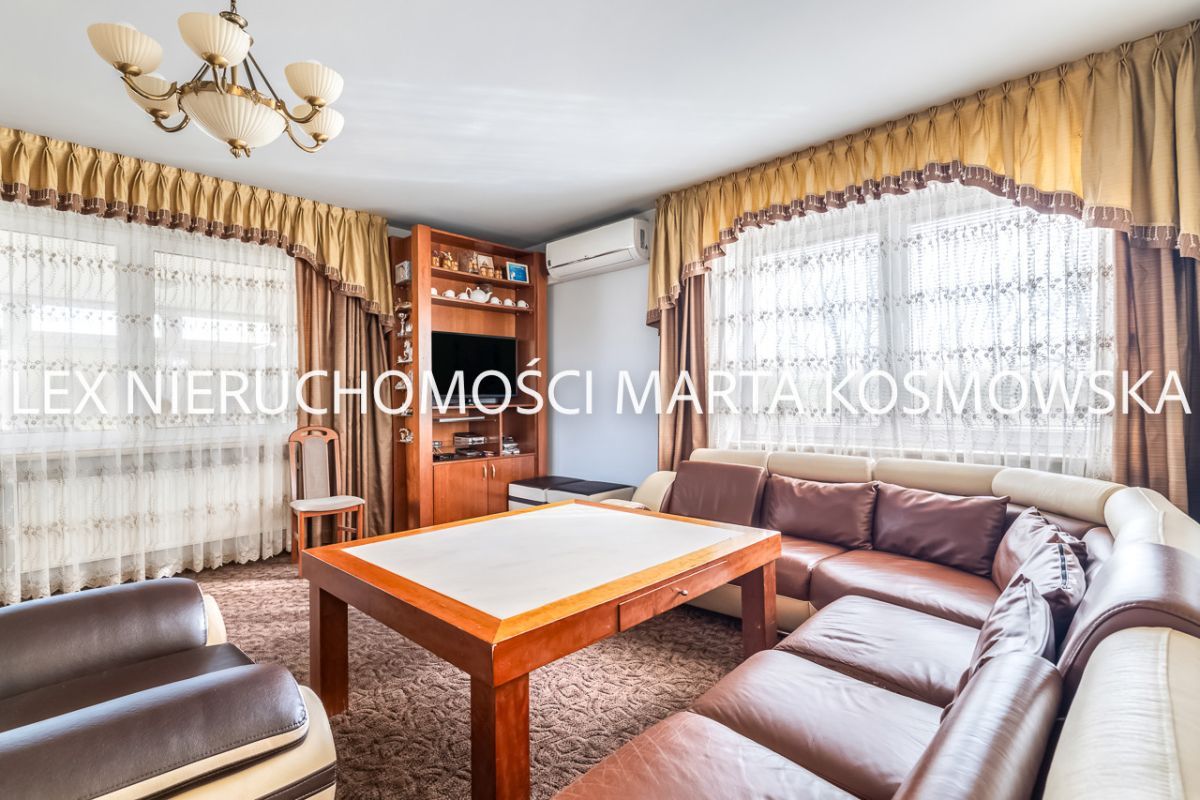dom wolnostojący, 10 pokoi Raszyn. Zdjęcie 3