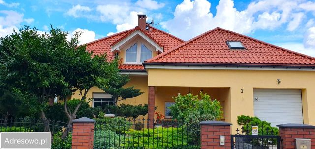 dom wolnostojący, 6 pokoi Oława. Zdjęcie 1