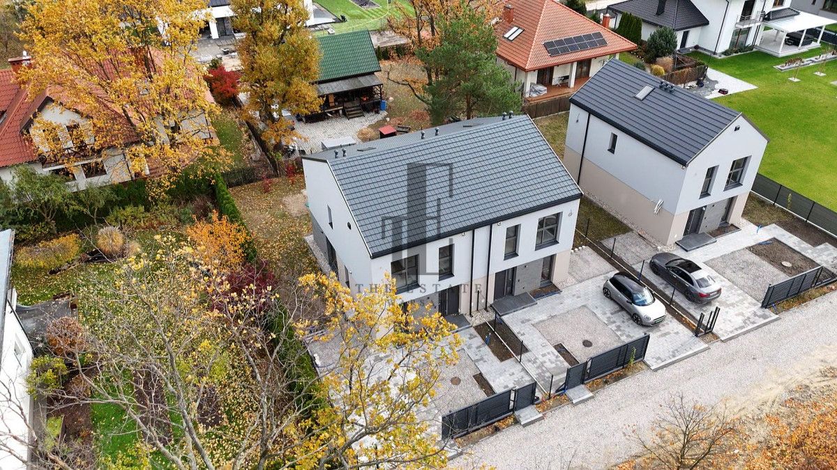 bliźniak, 5 pokoi Warszawa Wawer, ul. Wacława Wojtyszki. Zdjęcie 1