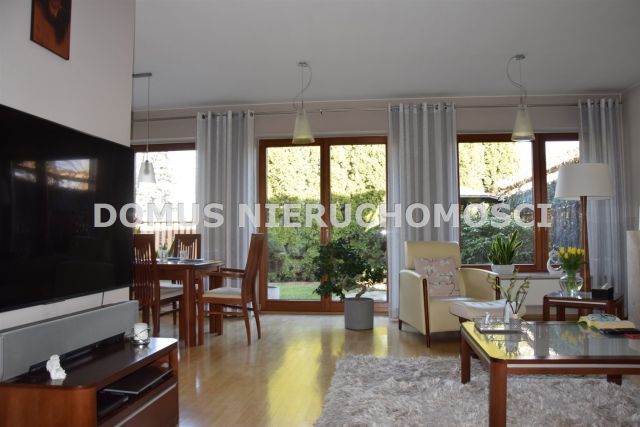 dom wolnostojący, 5 pokoi Wola Zaradzyńska. Zdjęcie 2