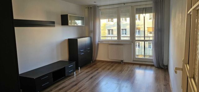 Mieszkanie 2-pokojowe Strzelce Krajeńskie, ul. Wyzwolenia. Zdjęcie 1