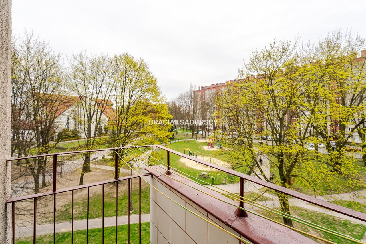 Mieszkanie 3-pokojowe Kraków Bieńczyce, os. Józefa Strusia. Zdjęcie 16