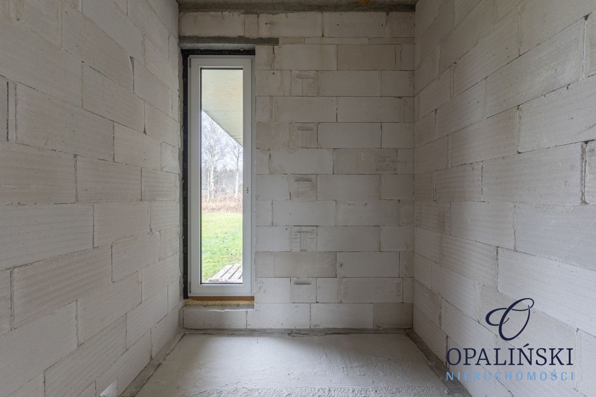 dom wolnostojący, 5 pokoi Brzóza Królewska. Zdjęcie 14