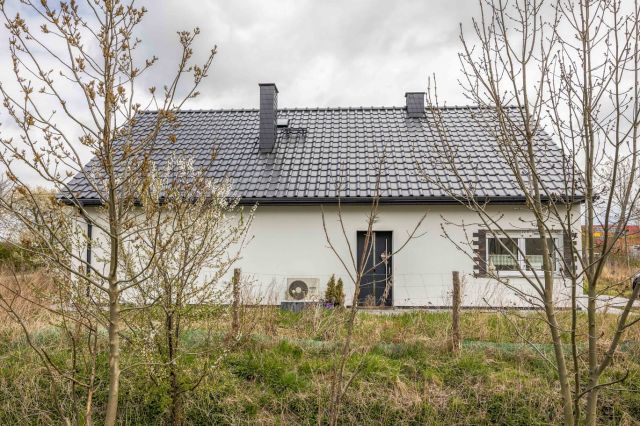 dom wolnostojący, 4 pokoje Małujowice, Małujowice. Zdjęcie 15