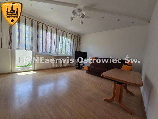 Mieszkanie 3-pokojowe Ostrowiec Świętokrzyski Stawki. Zdjęcie 1