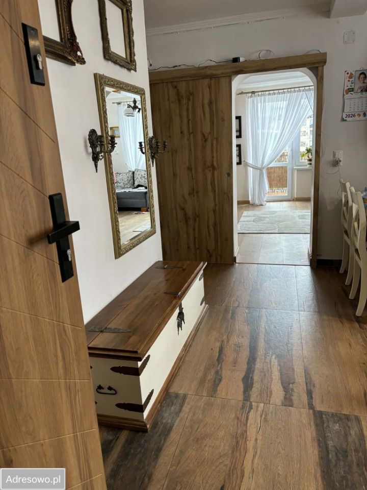 Mieszkanie 3-pokojowe Nowy Targ Bór, os. Bór. Zdjęcie 4