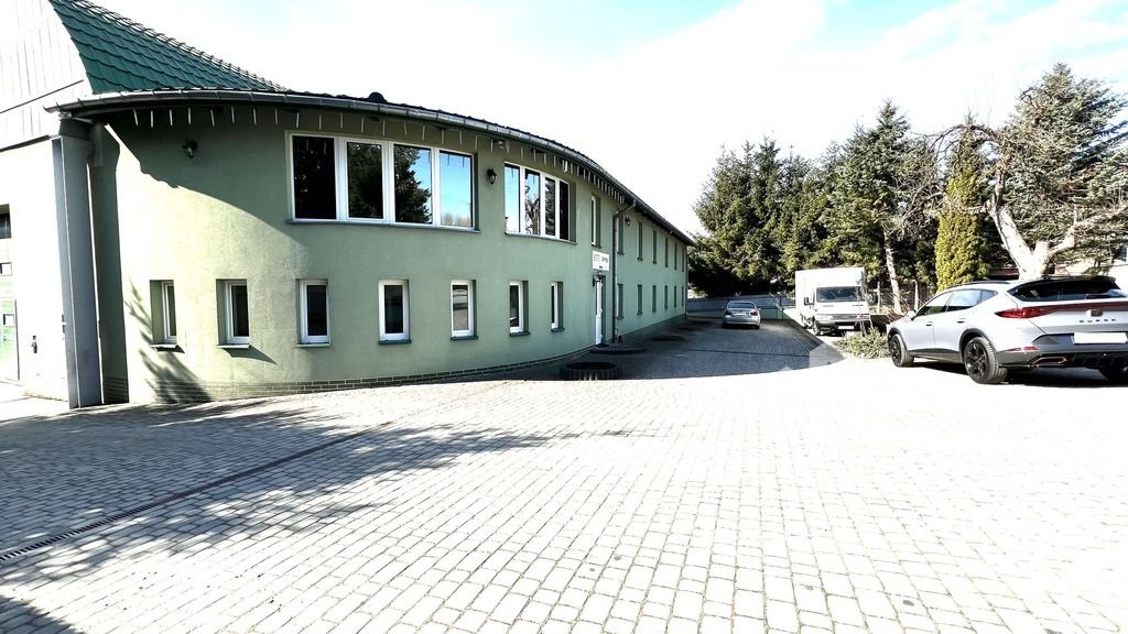 Hala/magazyn Chmielnik. Zdjęcie 13