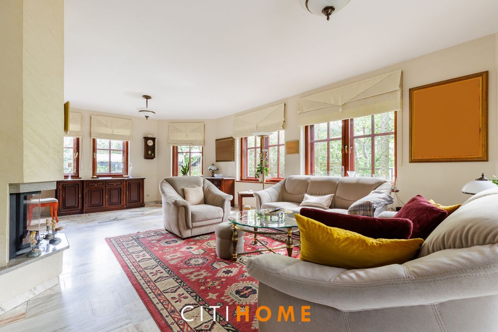 dom wolnostojący, 5 pokoi Józefów. Zdjęcie 15