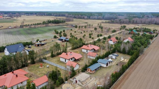 dom wolnostojący, 4 pokoje Piasutno Żelazne. Zdjęcie 3