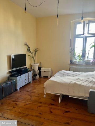 Mieszkanie 3-pokojowe Toruń Bydgoskie Przedmieście, ul. Adama Mickiewicza. Zdjęcie 1