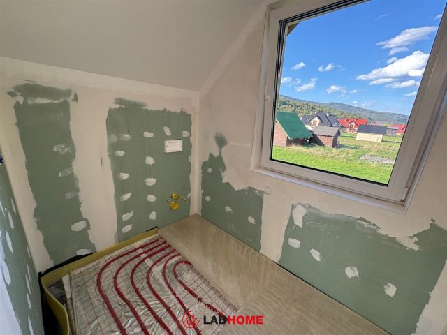 dom wolnostojący, 5 pokoi Cisiec, ul. Trakt Cesarski. Zdjęcie 16