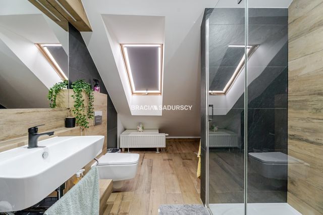 Mieszkanie 3-pokojowe Kraków Swoszowice, ul. Leona Petrażyckiego. Zdjęcie 34