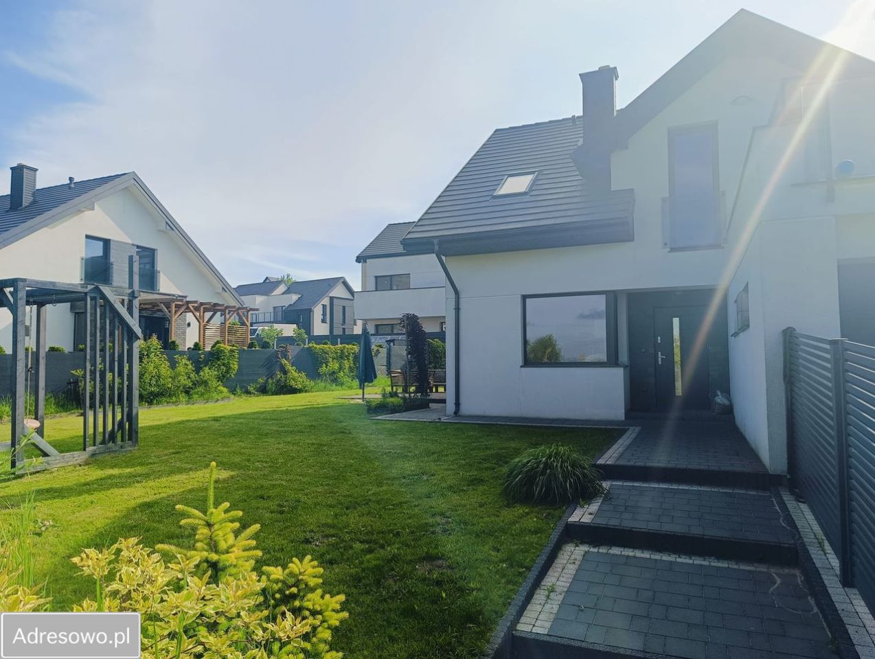 bliźniak, 5 pokoi Domaszowice