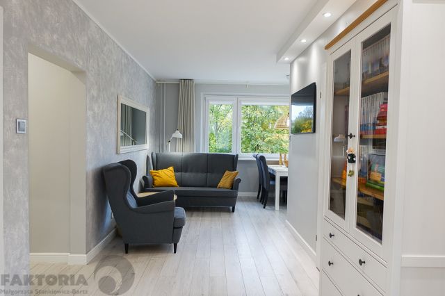 Mieszkanie 4-pokojowe Szczecin, ul. Jasna. Zdjęcie 3