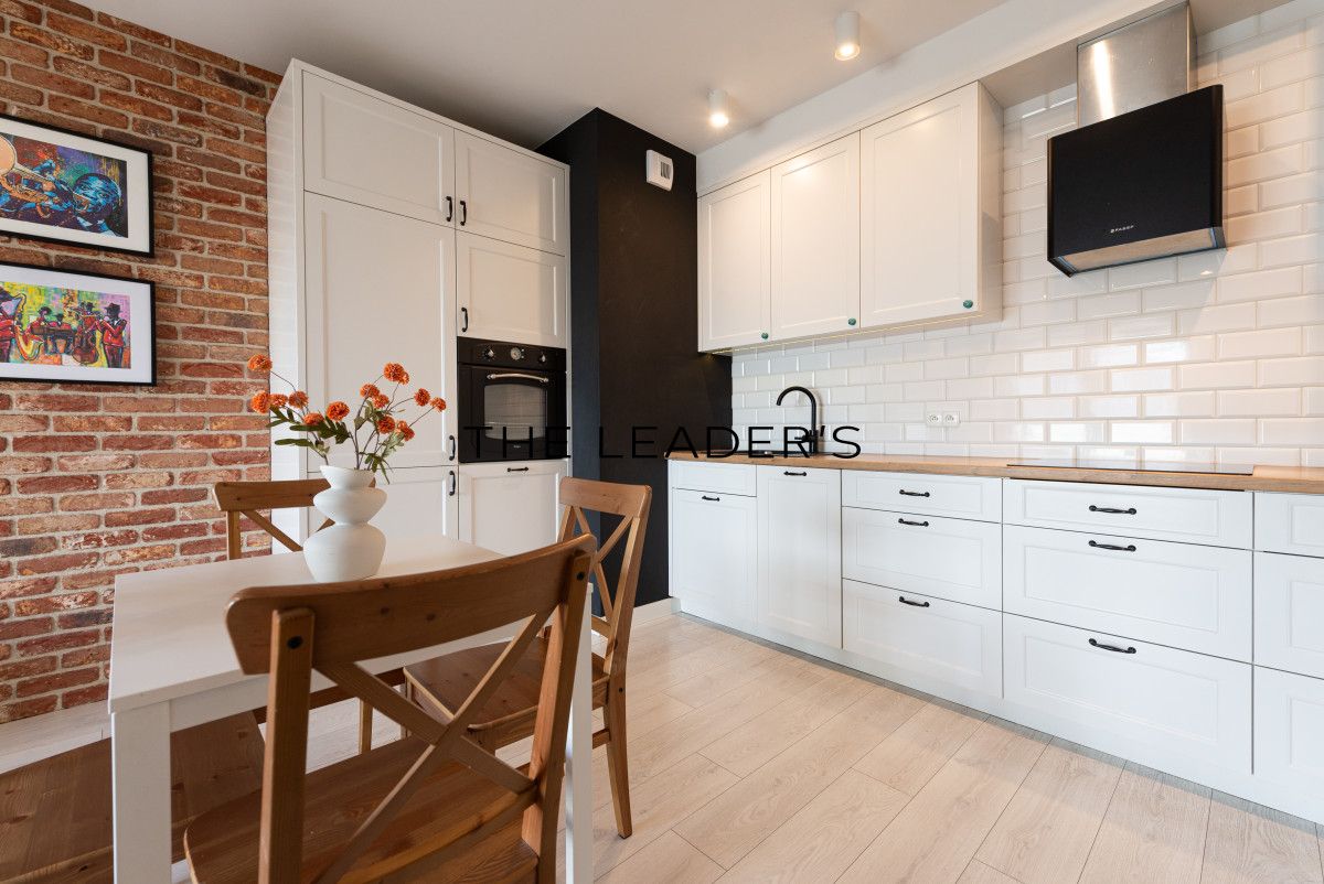 Mieszkanie 3-pokojowe Warszawa Wola, ul. Józefa Sowińskiego. Zdjęcie 2