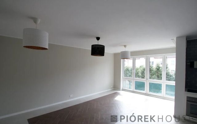 Mieszkanie 4-pokojowe Warszawa Wawer, ul. Ogrody. Zdjęcie 2