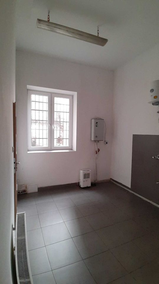 Lokal Chorzów Centrum, ul. Strzelców Bytomskich. Zdjęcie 6